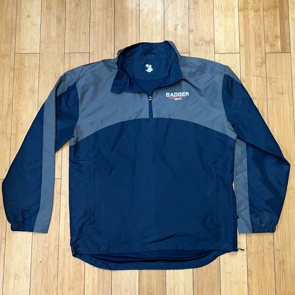Men’s badger sport rip stop nylon, long sleeve pull over size large